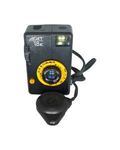 Belomo Agat 18K - half frame camera for 35mm film