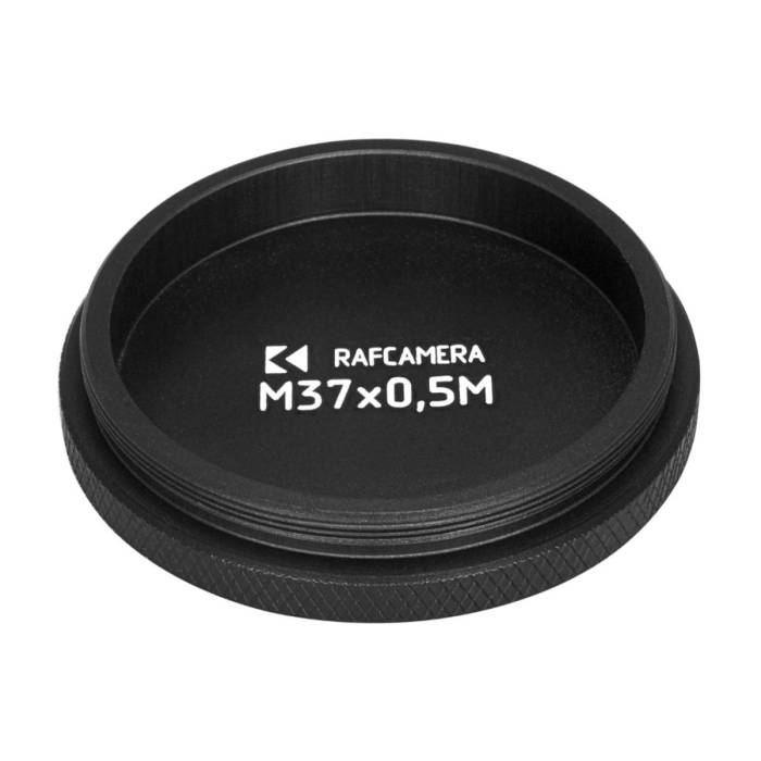 Screw-in lens cap with M37x0.5 male thread