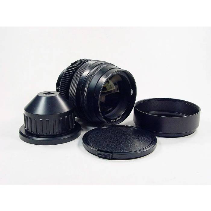 HELIOS 40-2 1.5/85mm lens with Arri PL mount