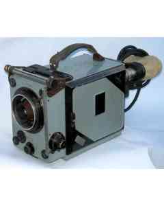 Askania Z - vintage 35mm movie camera
